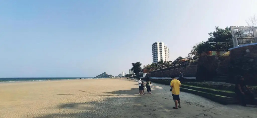 Lahabana Huahin - ใจกลางหัวหิน เดินไปชายหาดใน 3min