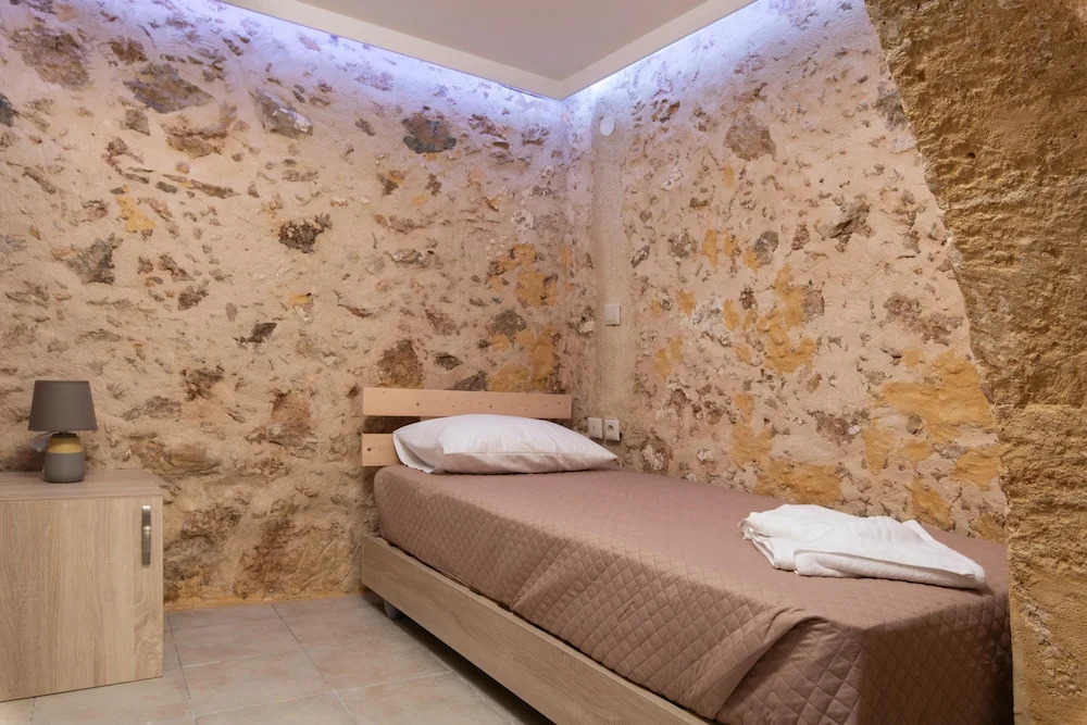 Poseidon Apartments