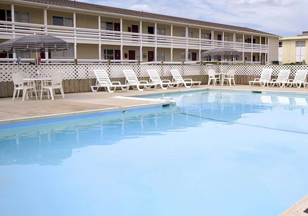 Mariner Inn And Suites