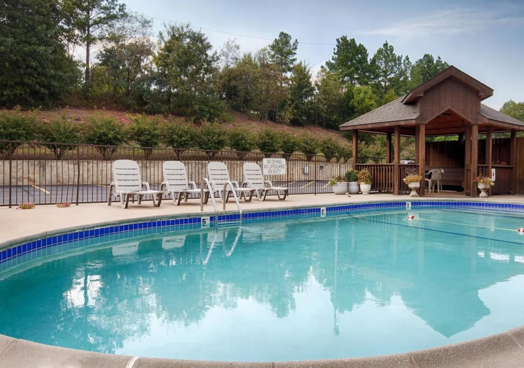 SureStay Plus Hotel by Best Western Poteau