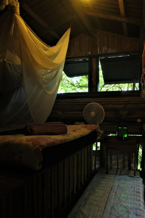 ReMo Treehouse Hostel