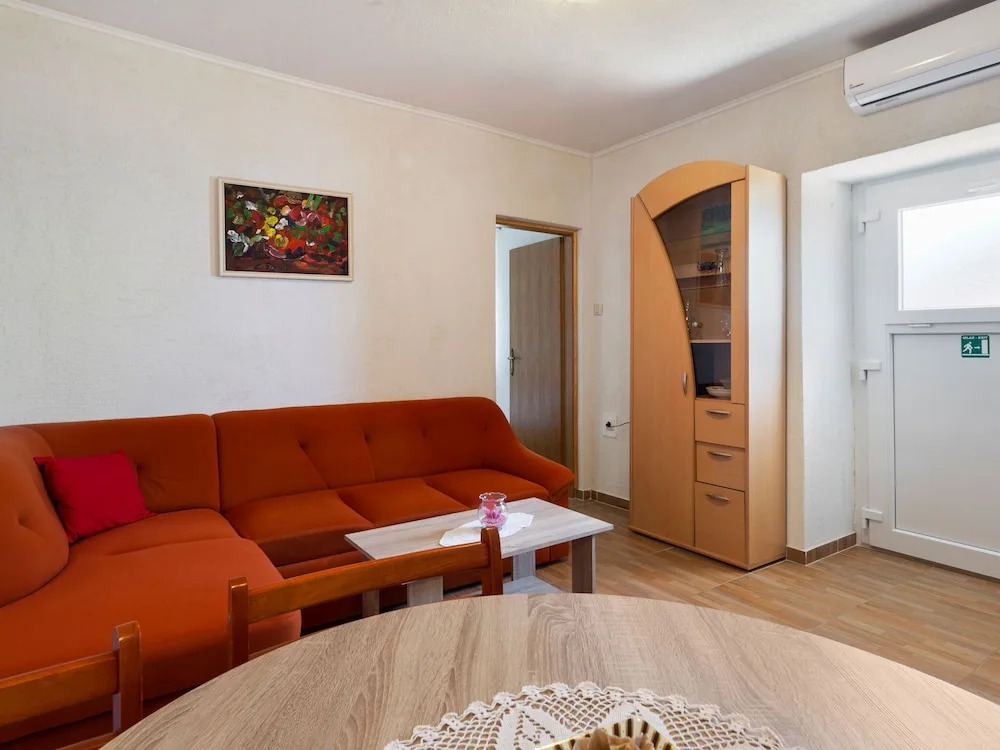 Simplistic Apartment in Opatija With Private Garden