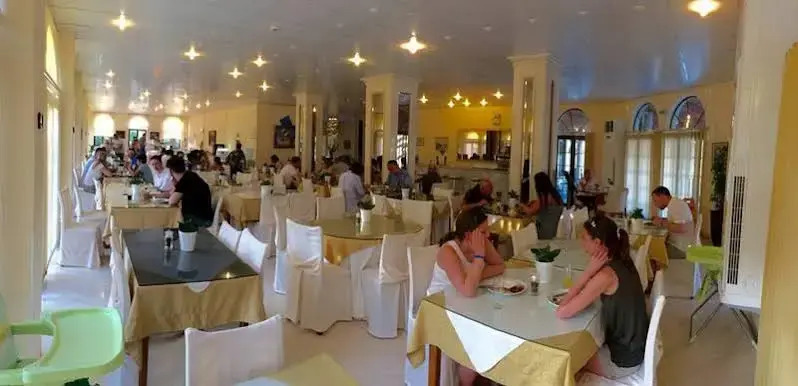 Hotel Pallas