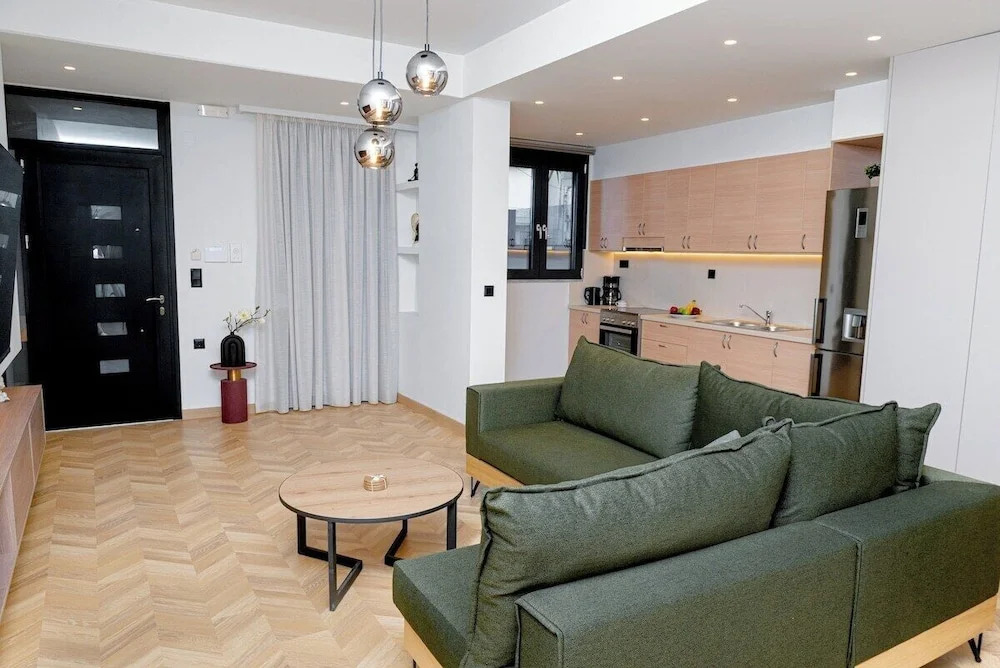 G B Urban Spa by Cretanhouses