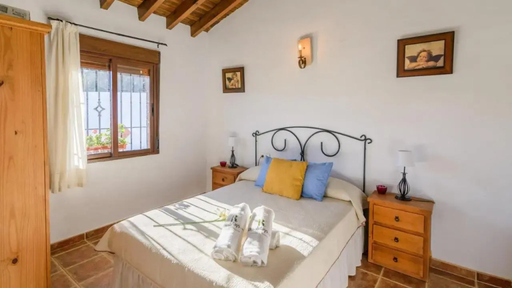 Cortijo La Envarra El Borge by Ruralidays
