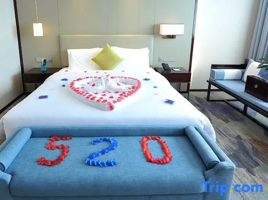Pingnan Xiongsen International Hotel
