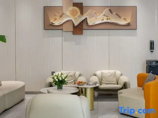 Ziting Hotel (Yanxiang Road North Exit Subway Station Branch, Xi'an Jiaotong University)