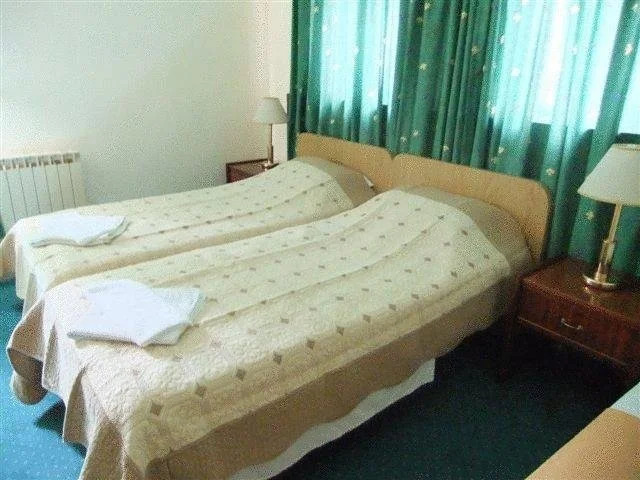 Rosary Sister Guest House Ein Karem