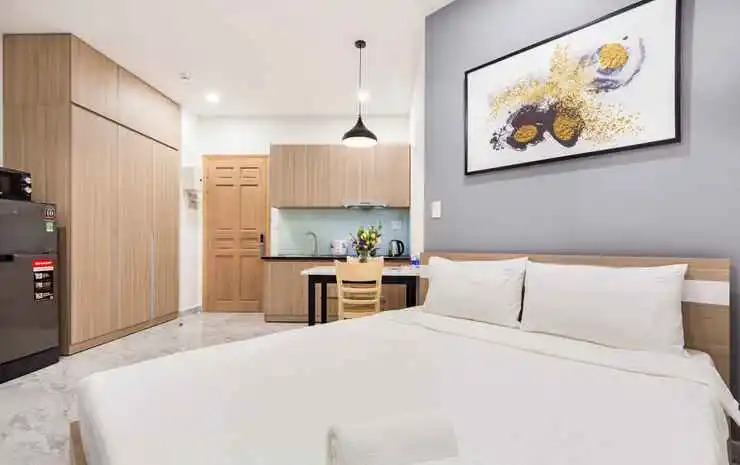 YOURS place-studio-5stars