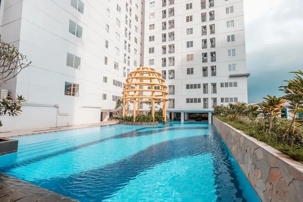 OYO 129 Basura City Apartment