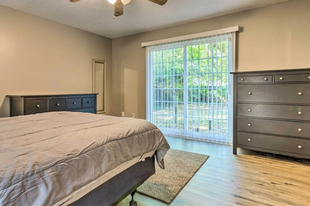 Tranquil Pensacola Vacation Rental With Fire Pit!