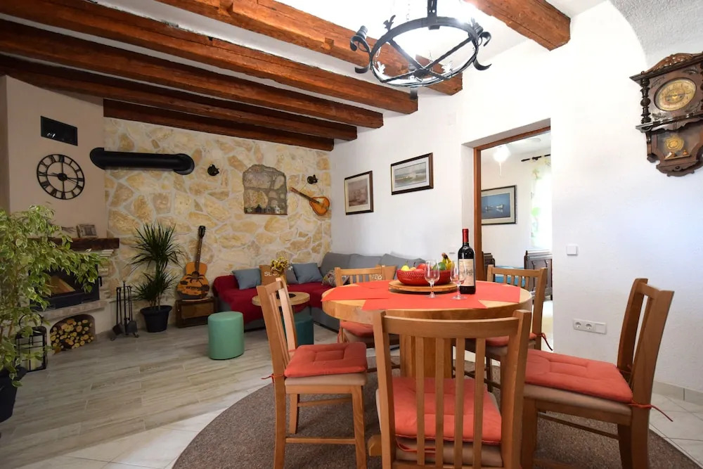 Apartments Neven