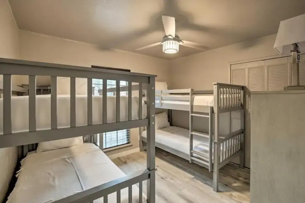 Texas - Collins 3210