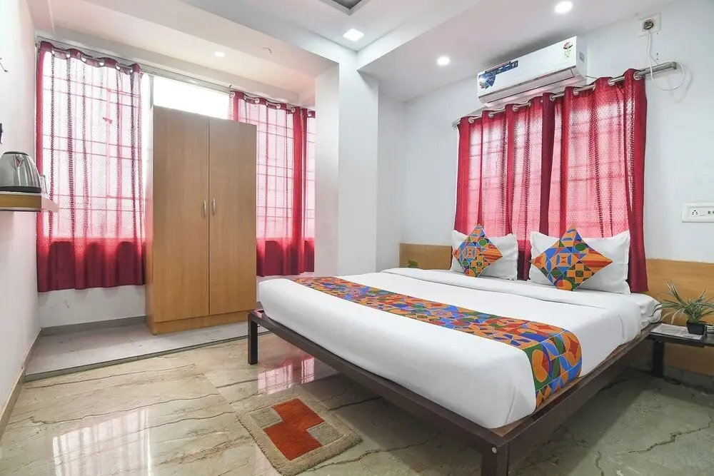Hotel O Westin Regency