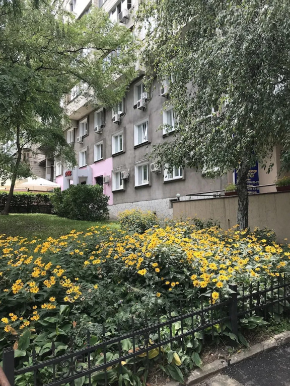 Hotel Znannya