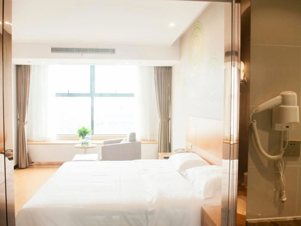 GreenTree Inn Jiaxing Haiyan County Passenger Depot Branch