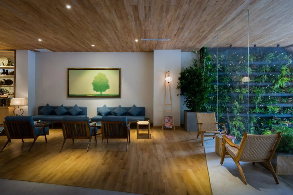 Silverland Yen Hotel