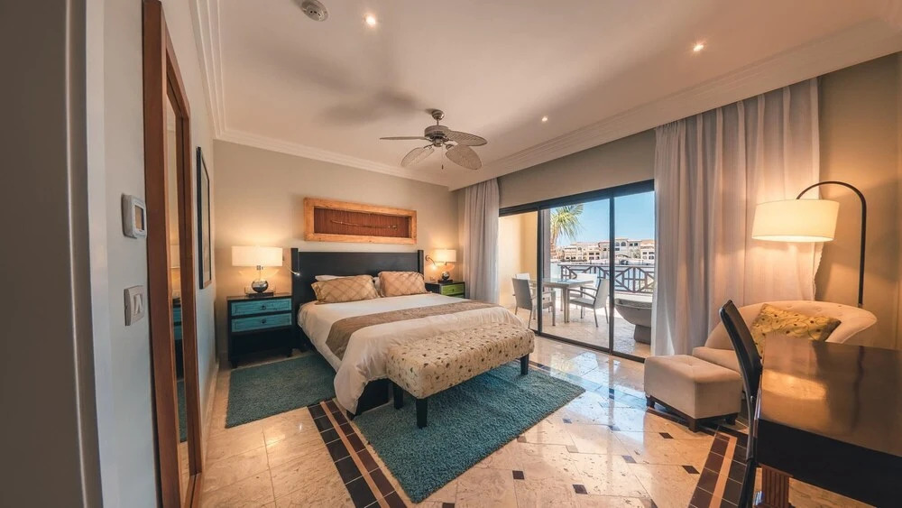 Amazing Waterfront 2BR Condo at Fishing Lodge B6