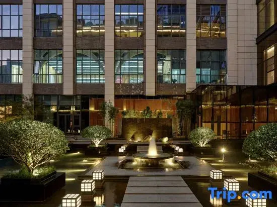 YU Hotel