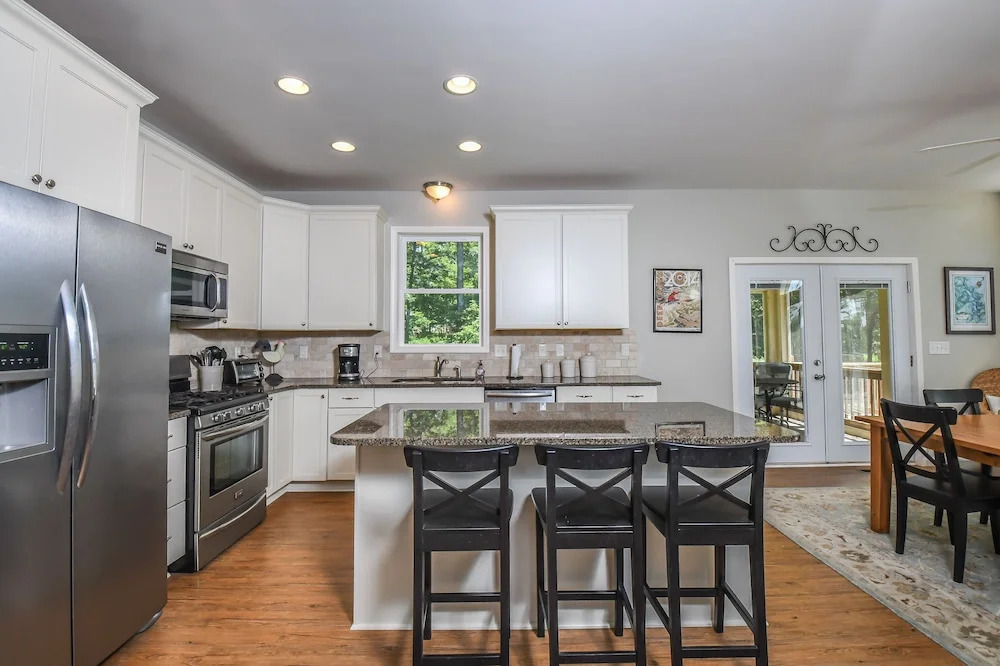 Deep Creek Dream 4 Bedroom House