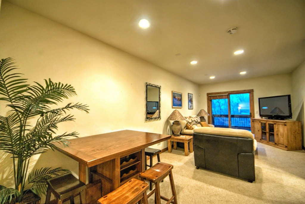 Overlook Chalet