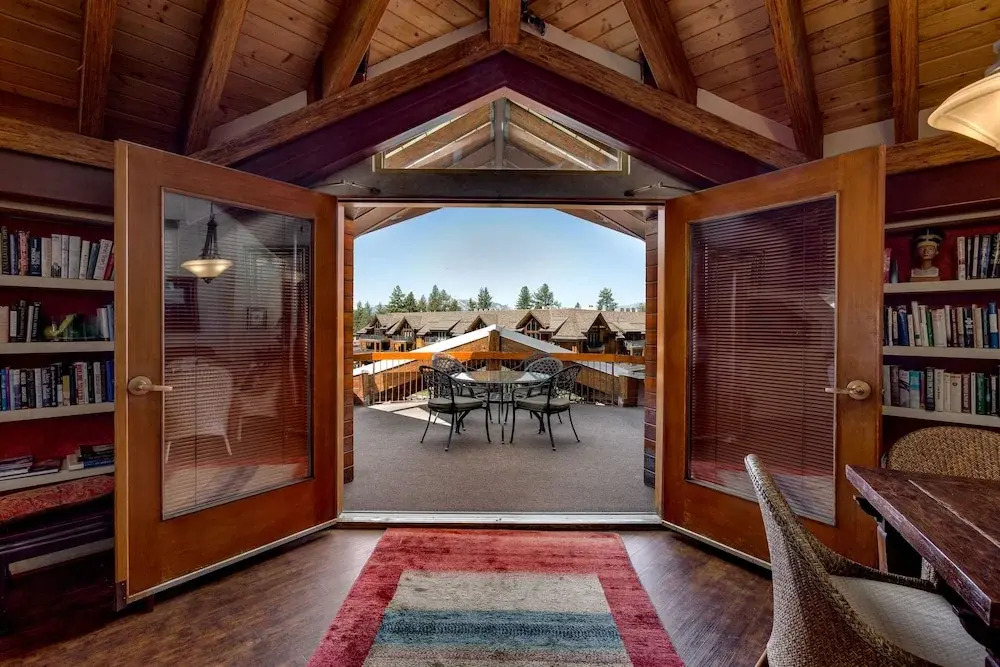 Downtown Penthouse 4 Bedroom Condo