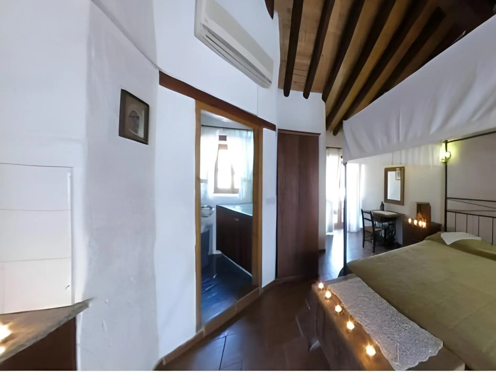 Linos Inn