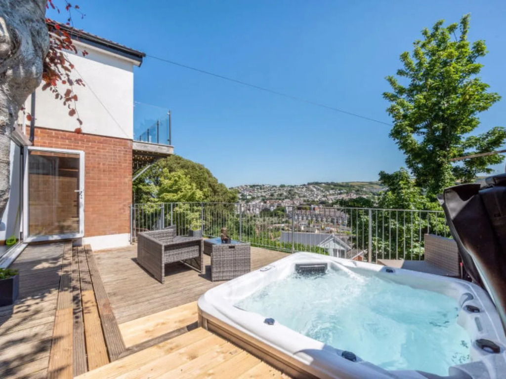 4 Bed in Ilfracombe oc-rockho