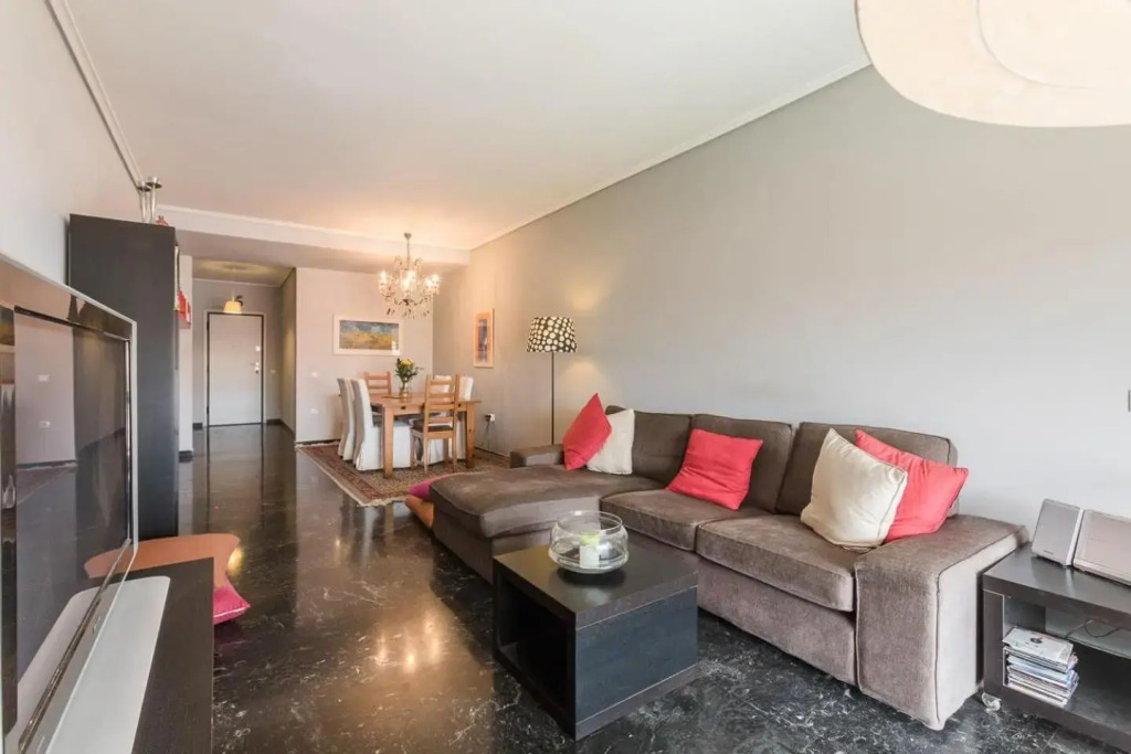 Spacious & Modern flat in Heart of Athens
