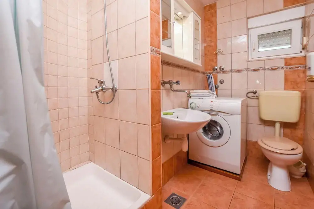 Apartments Zdravko