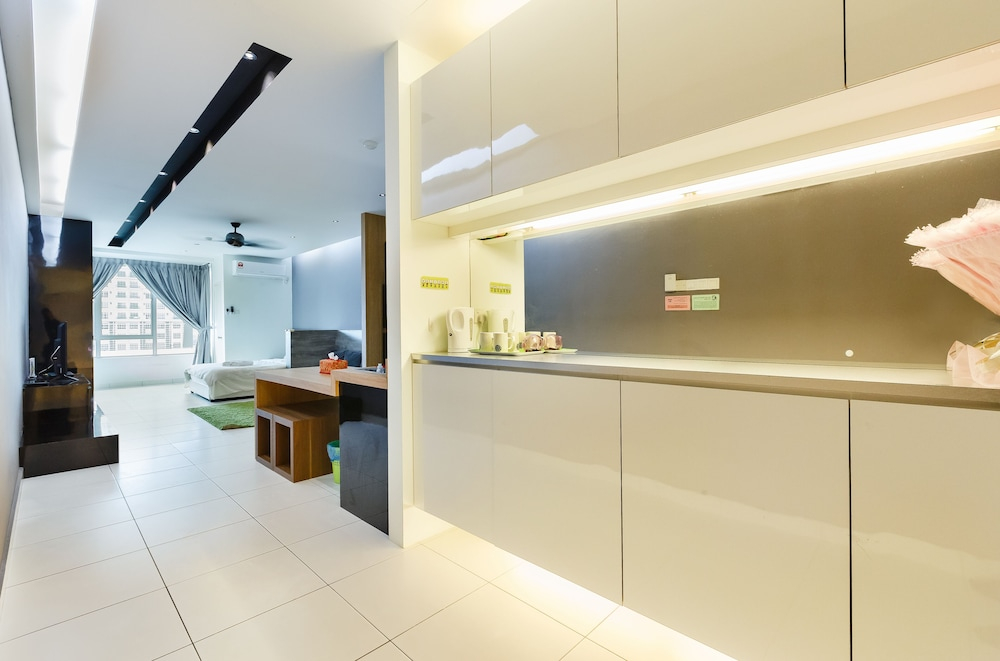Akademik Suite - Economy by RR JBcity
