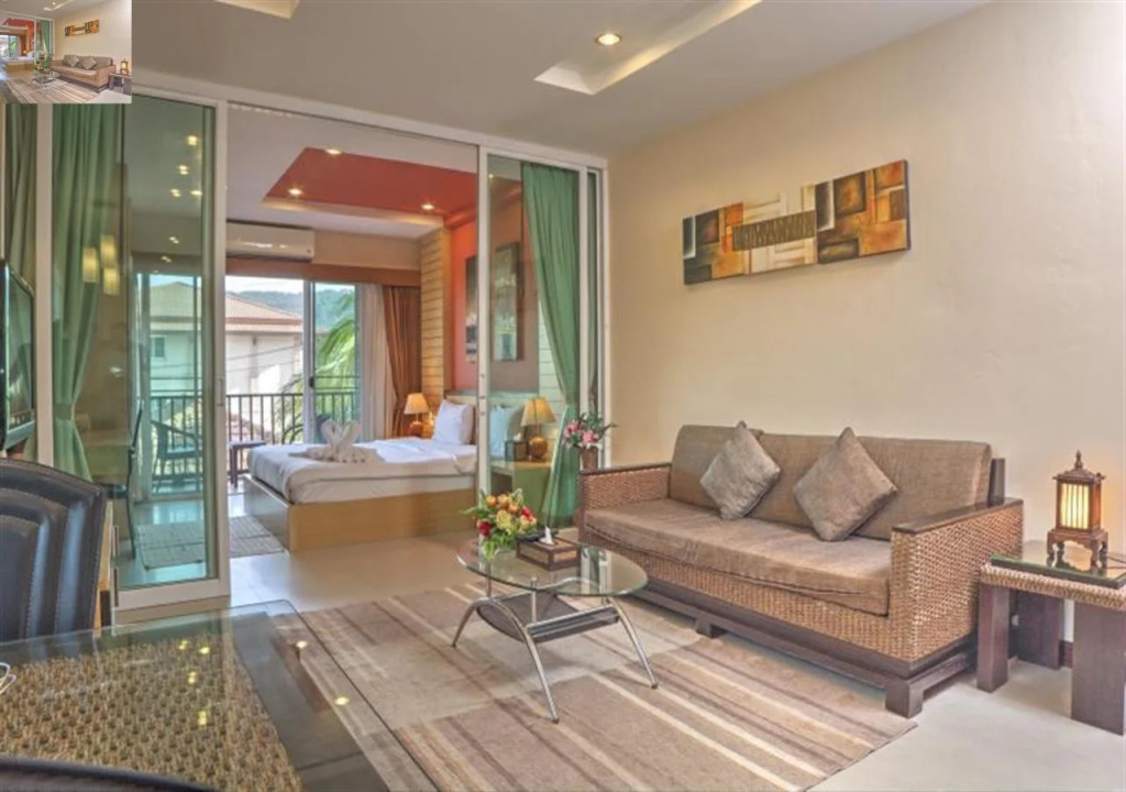 Whispering Palms Suite