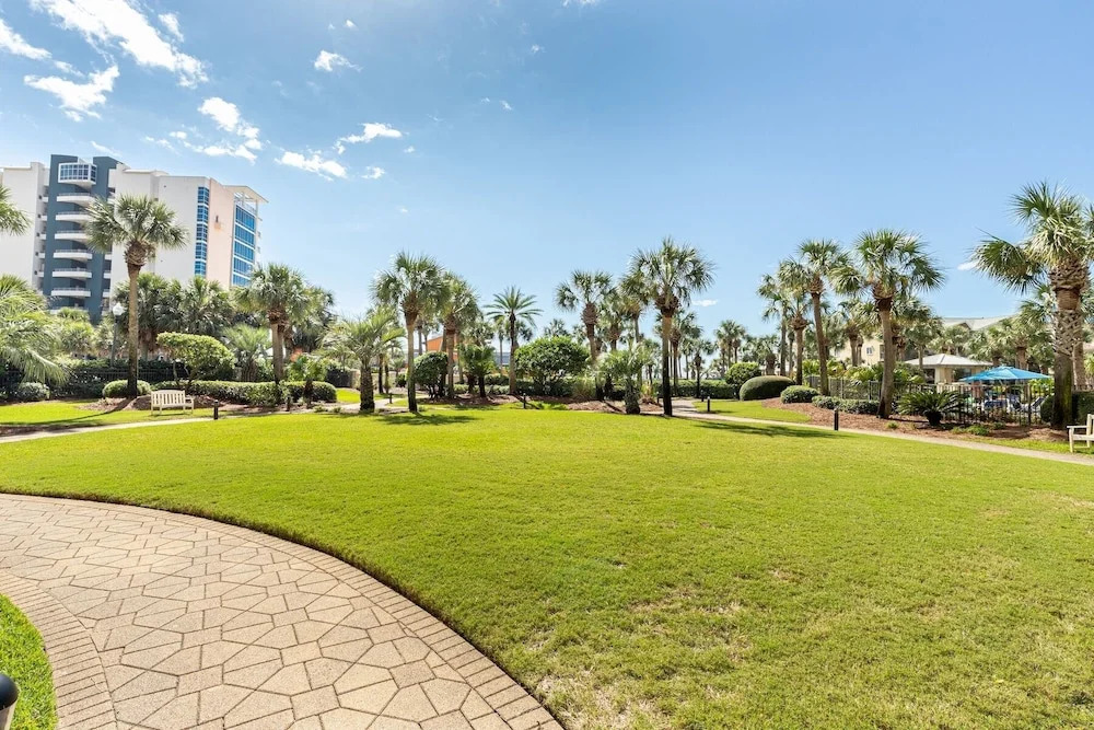 Sterling Shores Penthouse #2 3 Bedroom Condo