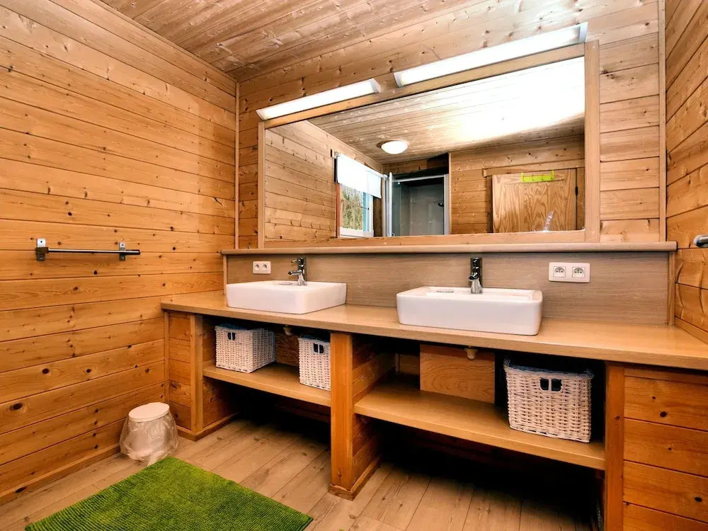 Luxury Villa With Sauna and Jacuzzi and Views of the Golf Course of Durbuy