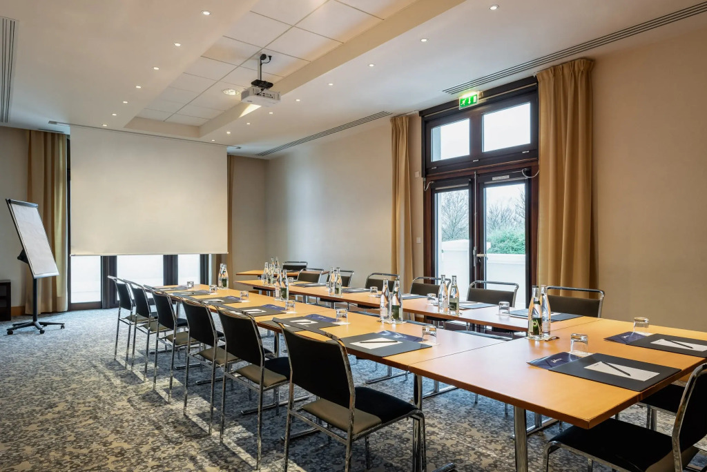 Hotel Paris Marne-la-Vallee by IHG