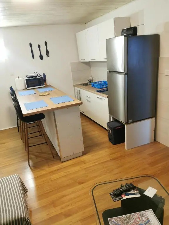 Studio i Apartman Ema