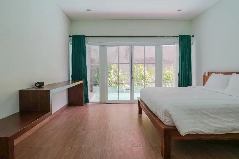 The Green Home Villa Sanur by ZUZU