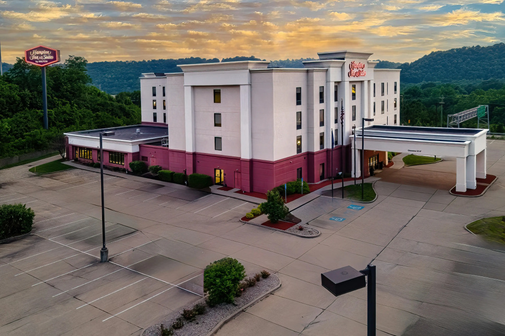 Hampton Inn & Suites Wilder