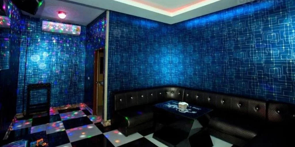 Jing Lone Hotel