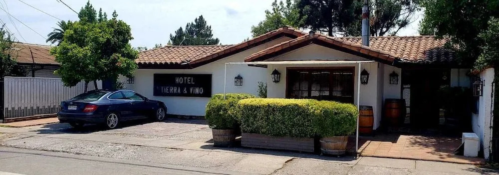Tierra y Vino a pasos Museo y Casino