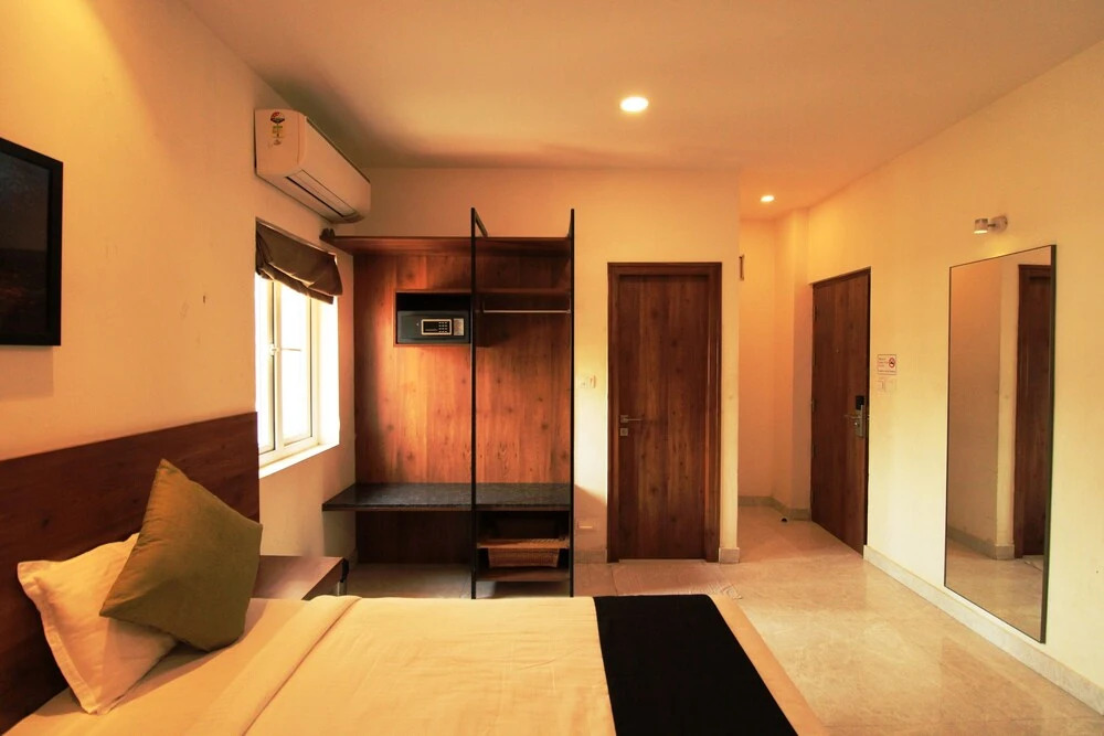 Arunaa Inn Airport Hotel,Chennai