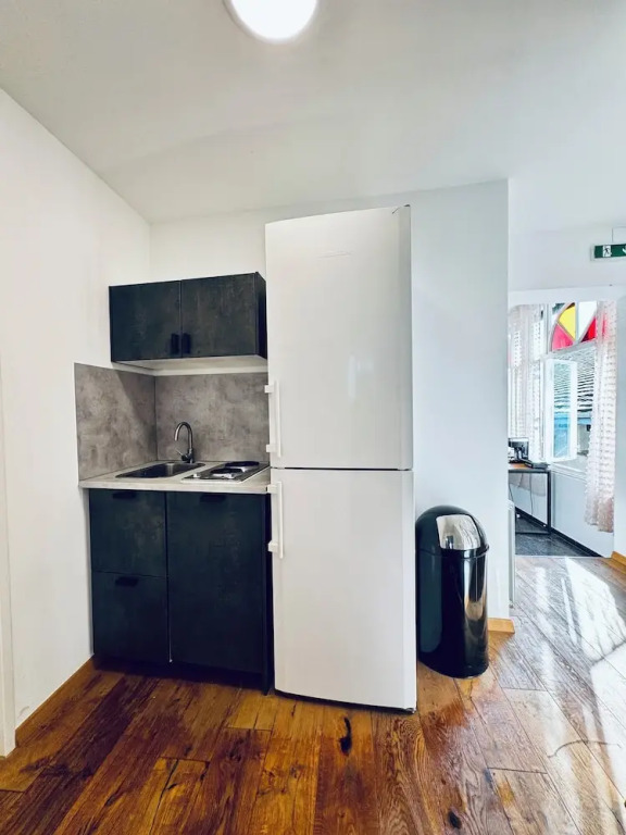 Cozy 5BR Apartment Near Kaufpark
