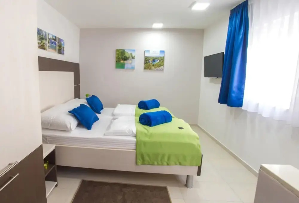 Five Rivers Rooms