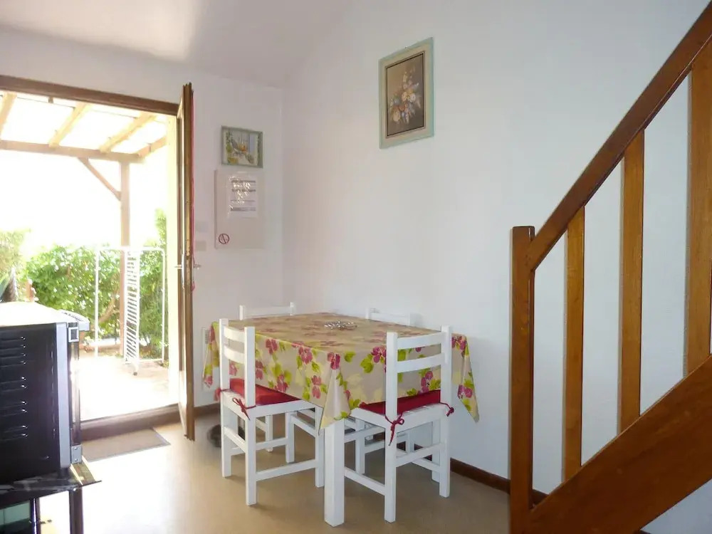 House With 2 Bedrooms in Argelès-sur-mer, With Pool Access and Terrace