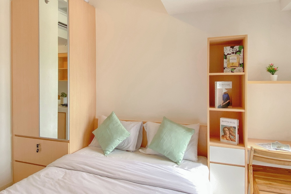 Studio Apartment At Tokyo Riverside Pik 2 Near Hope Intercultural School