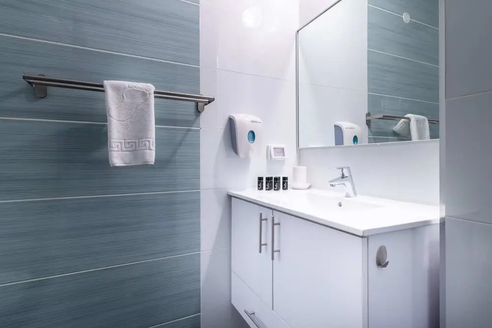 Jaffa- Beautiful 3 Bedroom Apartment Best Location