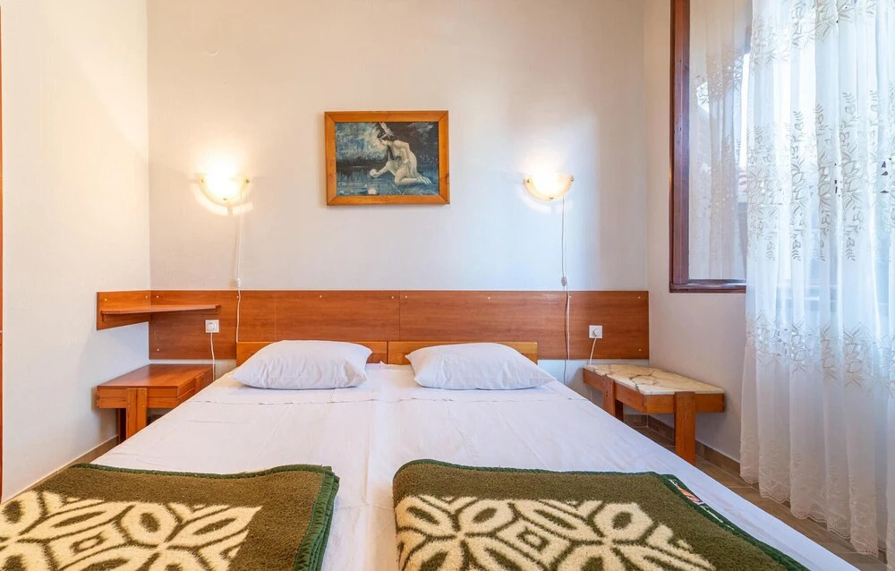 Beautiful Apartment in Zadar With 2 Bedrooms and Wifi