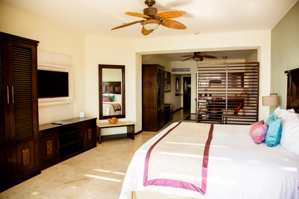 Casa Dorada Los Cabos Resort & Spa