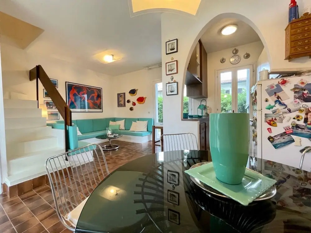 Colorful and Stylish Villa With Shared Pool and Private Garden by Beahostrentals