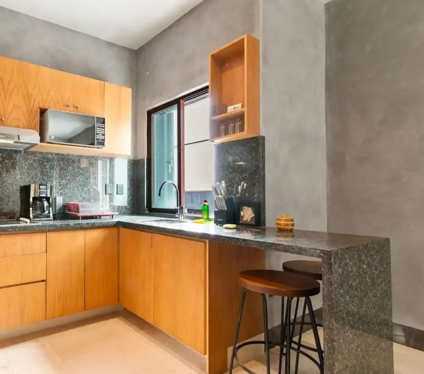 Prime 5th Ave Stay - 4BR With King Beds City Views